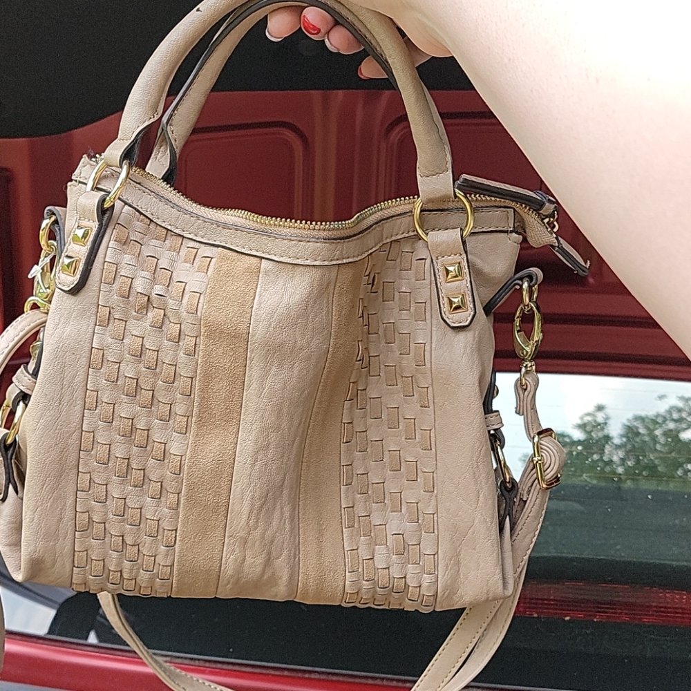 Jessica Simpson hand bag